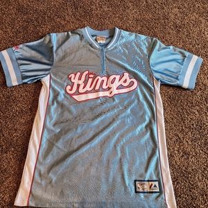Sacramento Kings NBA Basketball Jersey Mens M Majestic Sewn Hardwood Classics